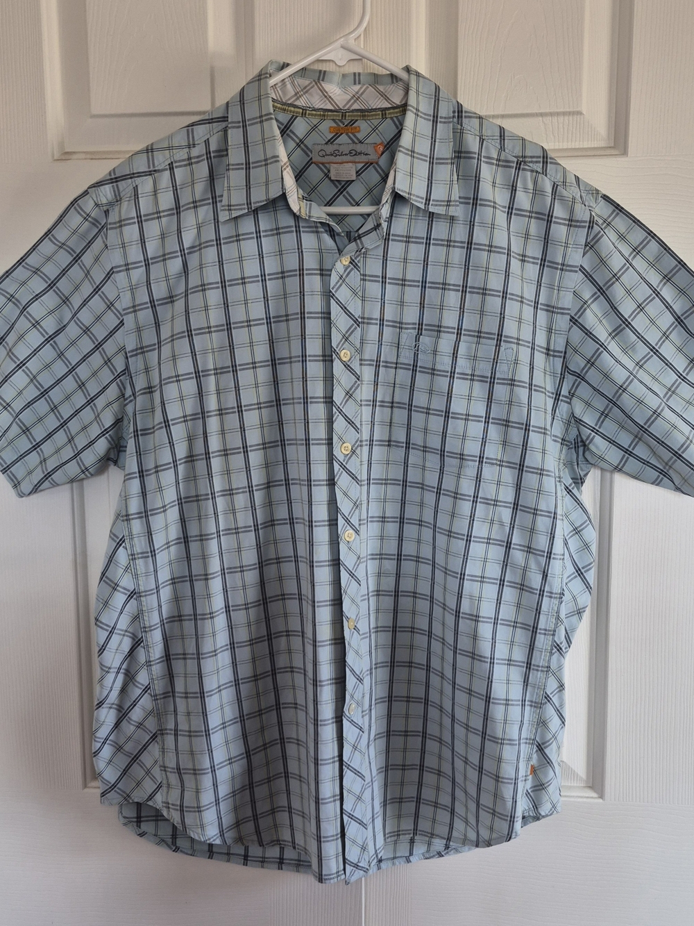 Quiksilver Light Blue Plaid Short-Sleeve Button-Down Shirt